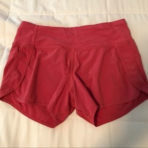 Lululemon size 4 speed short